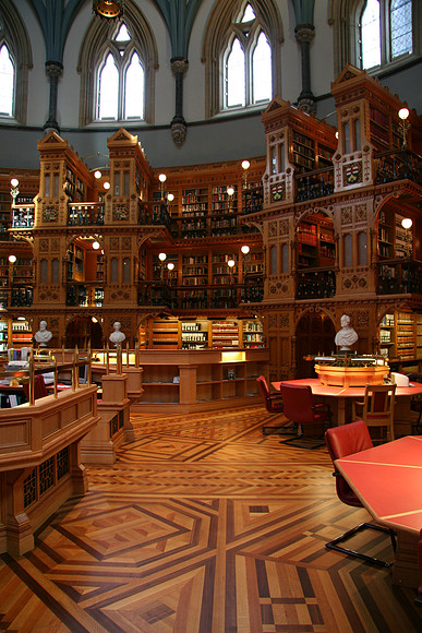 Library of Canda - Inside